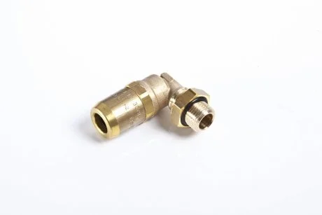 Штуцер г-образный M16 x 1,5/12 x 1,5 DIN 74324 PETERS PE AUTOMOTIVE 076.669-10A