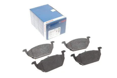 Колодки гальмівні (передні) VW Caddy 03- (вушка вверх) BOSCH 0986424364