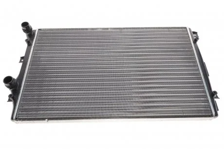Радіатор охолодження VW Caddy III 1.9TDI BJB (+/- AC) (650x415x34) NRF 53406A