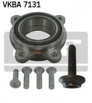 Комплект подшипника ступицы колеса SKF VKBA 7131