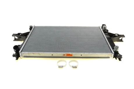 Радиатор охлаждения Volvo S60//S80/V70 2.0-2.5/2.4D 01-10 NRF 53532