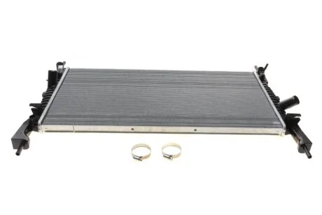 Радіатор охолодження двигуна NRF 53746