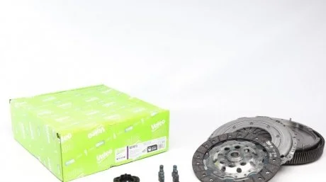 Демпфер + комплект зчеплення VW Caddy 1.9TDI 77kw 04-10/Golf V 1.6TDI 66-77kw 03-08 (+вижимний) Valeo 837073