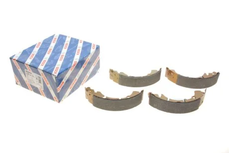 Тормозные колодки (задние) Ford Fiesta/Fusion1.3-1.6 TDCi/DI 95-12 (барабани) BOSCH 0986487599