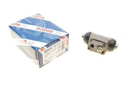 Цилиндр тормозной (задний) Ford Escort 80-99/Fiesta 91-03/Focus 99-05/Ssangyong Korando 88-06/Rexton BOSCH 0986475739