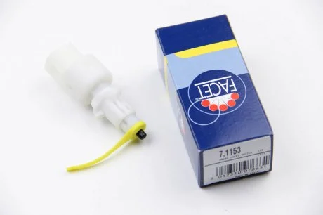 Датчик включения стоп-сигнала FACET 7.1153