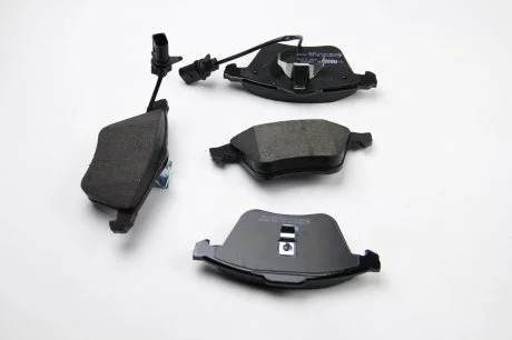 Комплект гальмівних колодок з 4 шт. дисків FERODO FDB1407