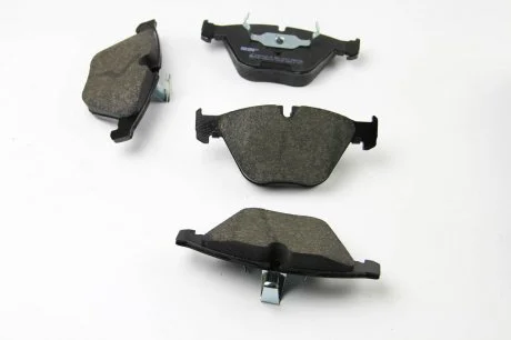 Комплект гальмівних колодок з 4 шт. дисків FERODO FDB1628