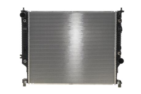 Радиатор охлаждения MB ML (W164) 3.0CDI 05-/5.5i 07- Valeo 701569