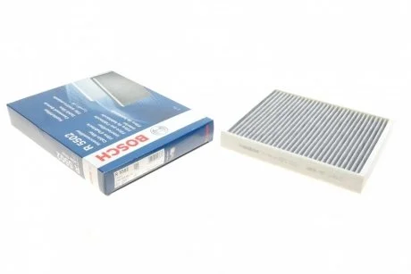 Фільтр салону Skoda Fabia/Roomster/VW Polo 99-10 (вугільний) BOSCH 1987435502
