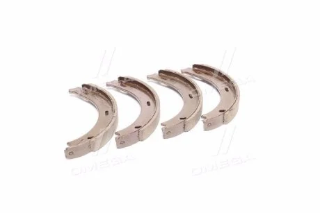 Тормозные колодки барабанные LPR 07320