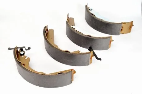 Гальмівні колодки барабанні LPR 03970