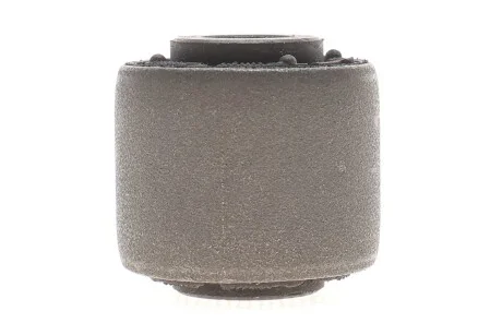 Сайлентблок важеля LM LEMFORDER 35551 01