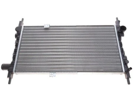 Радиатор охлаждения Opel Kadett E 1.2-1.6 -94 -AC NRF 58711