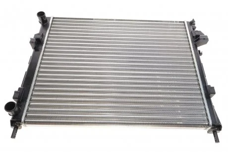 Радіатор охолодження Renault Trafic 01- NRF 58333