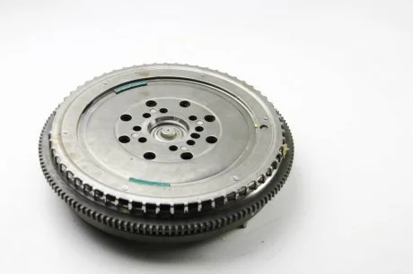 Двухмассовый маховик LuK 415029310