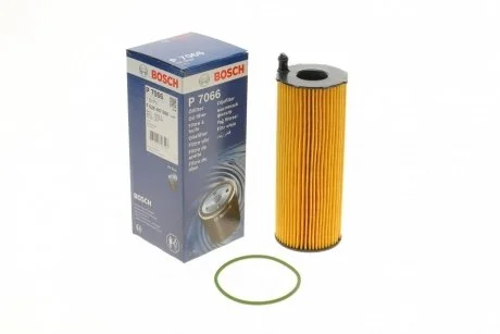Фільтр масляний VW Touareg/Audi Q7 3.0/4.2TDI 04-18 BOSCH F026407066