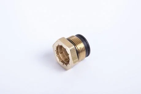Конектори шланга (M22x1,5 зовнішній 15,3мм/15,3мм довжина:21) PETERS PE AUTOMOTIVE 070.073-54A