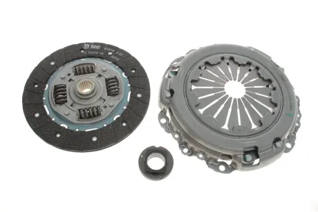 Комплект зчеплення Citroen Nemo/Peugeot Bipper 1.4/1.6 08-/Peugeot Partner 96- (d=200mm) (+вижимний) Valeo 826213