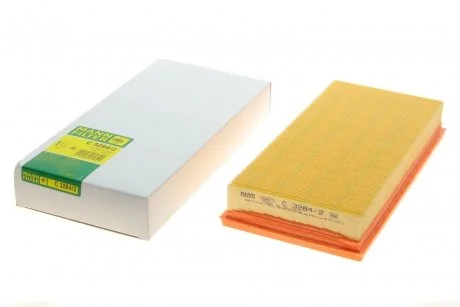 Фільтр повітряний Toyota Avensis 1.6-2.0 16V 97-03/Carina E 1.6-2.0/2.0GTi 92-97 MANN C 3284/2