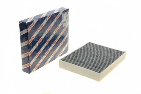 Фільтр салону Porsche Cayenne/VW Touareg 3.0D-4.8 10- (вугільний) BOSCH 1987435512