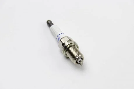 Свічка запалювання Audi/Opel/Renault/VW/Nissan/Subaru PK20PR-P8 DENSO PK20PRP8