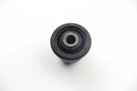 Сайлентблок переднього важеля DACIA LOGAN, SANDERO, RENAULT MEGANE II, KANGOO, CLIO 03-(37х12х46) BCGUMA BC GUMA BC1112