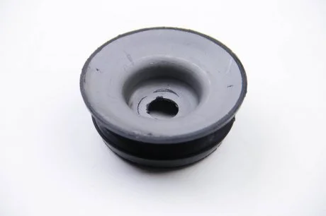 Опора амортизатора верхняя (без подшипника) SPRINTER -06 (32х16х86) BCGUMA BC GUMA BC1331