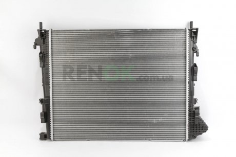 Радиатор охлаждения TRAFIC RENAULT 8200411166