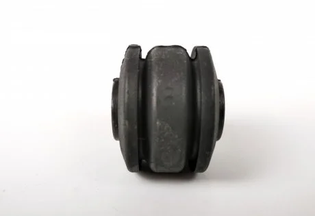 Втулка стабілізатора TOYOTA 4884960010