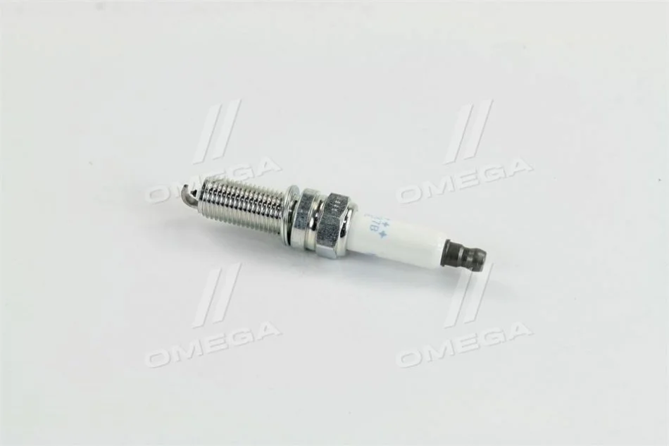 Свічка запалювання DB C W203/204, E W211/212, Sprinter/E200/E450/E500 05.02- NGK PLKR7B8E (фото 1)