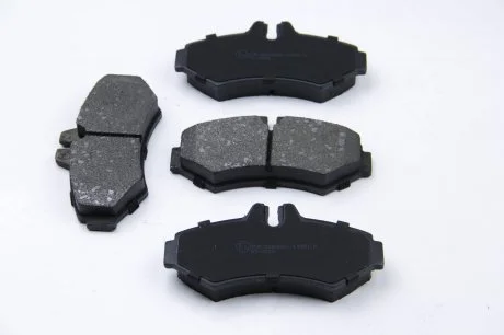 Гальмівні колодки зад. Sprinter 311-316 00-06 (Bosch) ASAM 71340