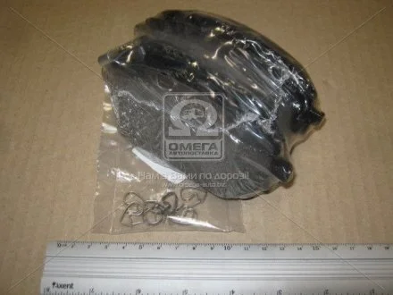 Колодка торм. диск. TOYOTA AURIS 1.3-2.0 2012-,COROLLA 1.33-1.8 2013- передн. CHAMPION 573440CH