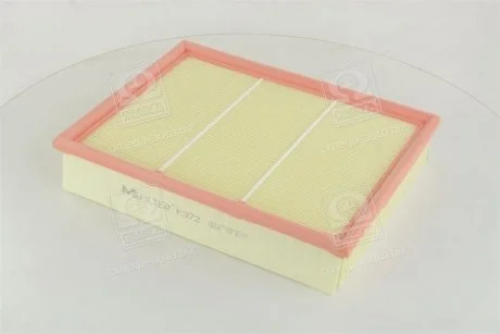 Фільтр повітряний MB C-клас (W202) -00 MFILTER K 372 M-FILTER K372