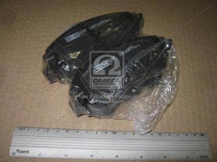 Колодки гальмівні дискові передні (з болтами) Citroen C4 II CHAMPION 573399CH