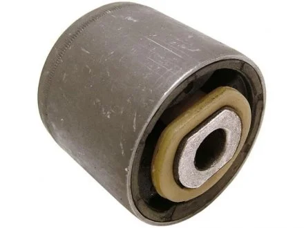 Сайлентблок рычага прав./лев. нижнего рычага передн. STARLINE 32.28.741