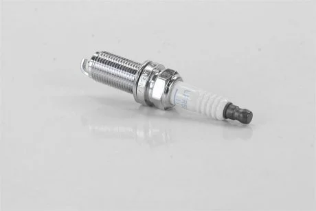 Свічка запалювання NGK LFR5AP-11