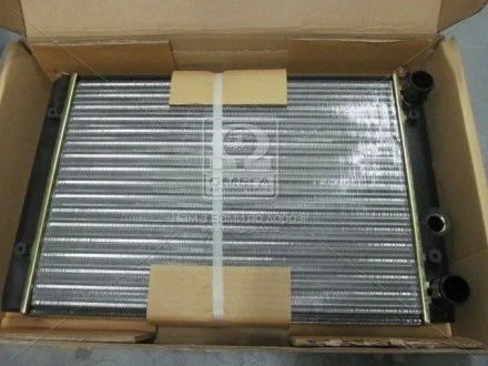 Радиатор охлаждения двигателя GOLF3/VENTO 14/16MT 91-98 VW2028 (Ava) AVA COOLING VN2028