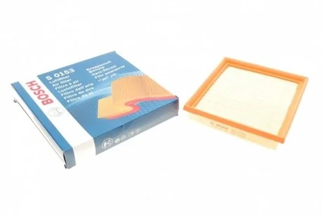 Фільтр повітряний Toyota Auris/Prius 1.8/RAV4 2.5 6V 06- BOSCH F026400153