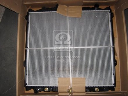 Радіатор TY 4 RUNNER(95-)2.7 i(+)[OE 16400-75160] NISSENS 647551