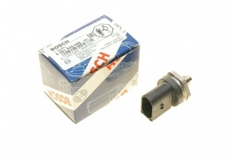 Датчик тиску палива Audi Q5/Q7/VW Touareg 3.6/4.2 FSI 06-18 BOSCH 0 261 545 059 (фото 1)