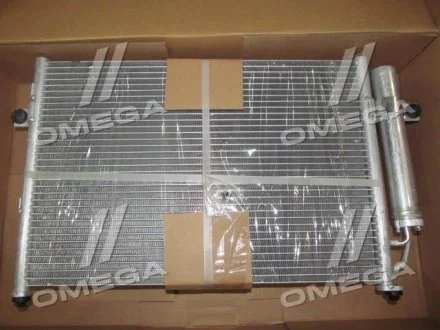 Конденсор кондиціонера HYUNDAI GETZ MT ALL 02- Van Wezel 82005087