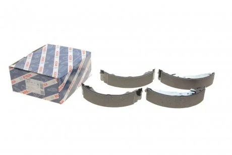 Комплект гальмівних колодок BOSCH 0 986 487 699