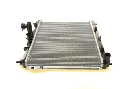 Радіатор охолодження Hyundai Getz 1.1-1.6 02-10 NRF 53361