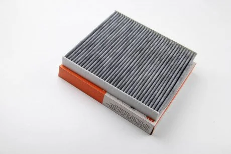 Фільтр салону VW Golf 1.2-1.4TSI/1.6-2.0TDI 12- (вугільний) MAHLE / KNECHT LAK888