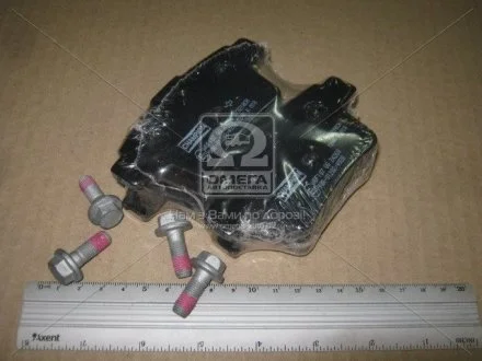 Колодка торм. диск. FORD MONDEO задн. CHAMPION 573218CH