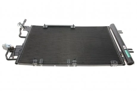 Радіатор кондиціонера Opel Astra/Zafira 1.3D/2.0 04- NRF 35633