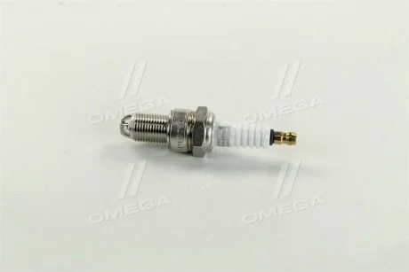 Свічка запалювання VW Transporter T4 2.0i, 2.5i / Skoda Octavia I 1.6i CHAMPION OE025/T10