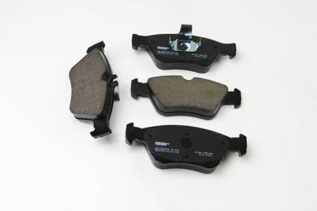 Комплект гальмівних колодок з 4 шт. дисків FERODO FDB1049