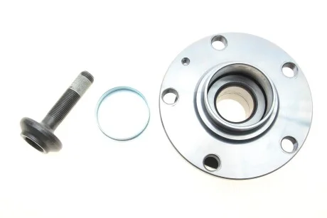 Підшипник маточини (задньої) Audi A4 00- FAG 713 6107 00